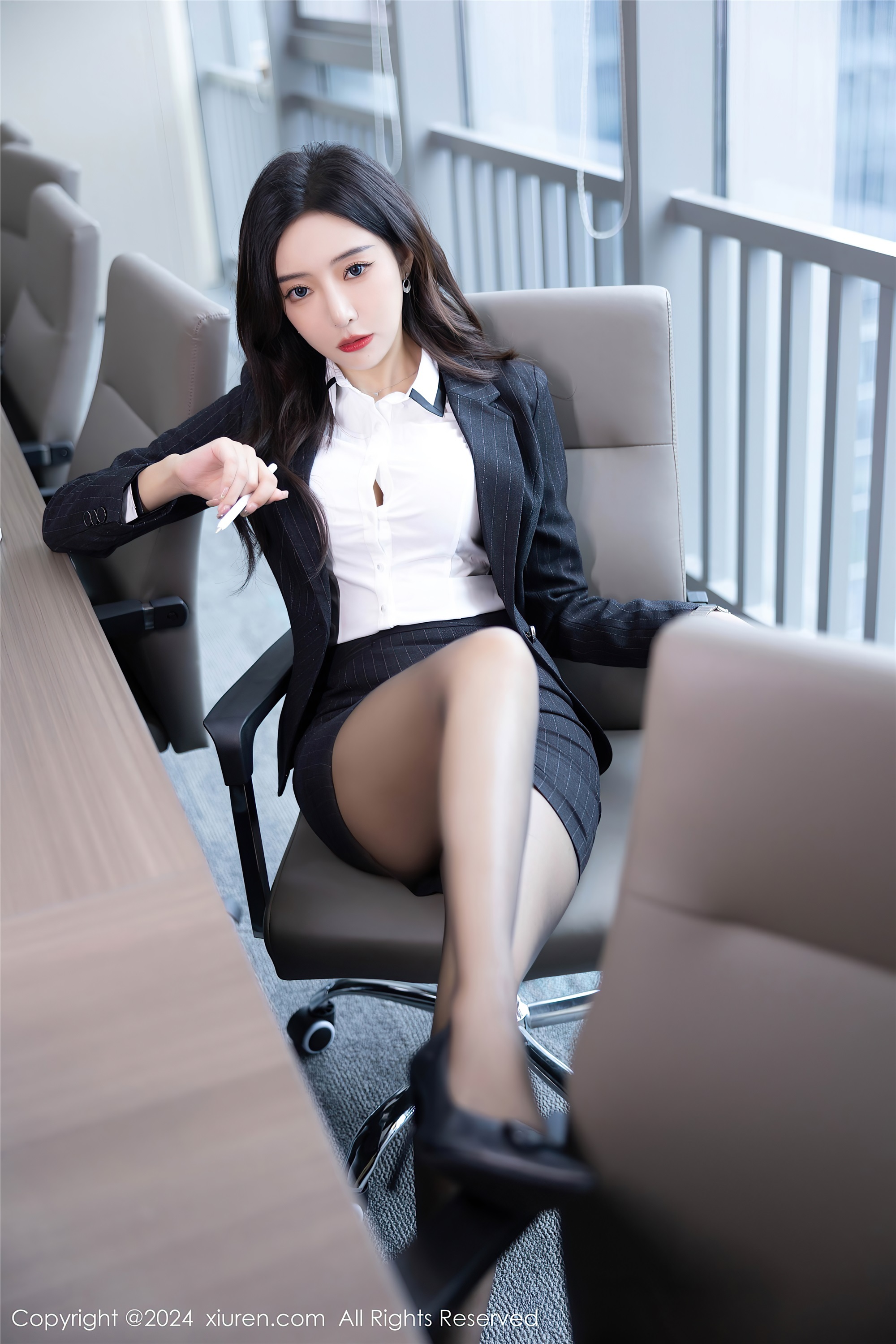 Xiuren秀人网 2024.06.05 NO.8656 王馨瑶yanni